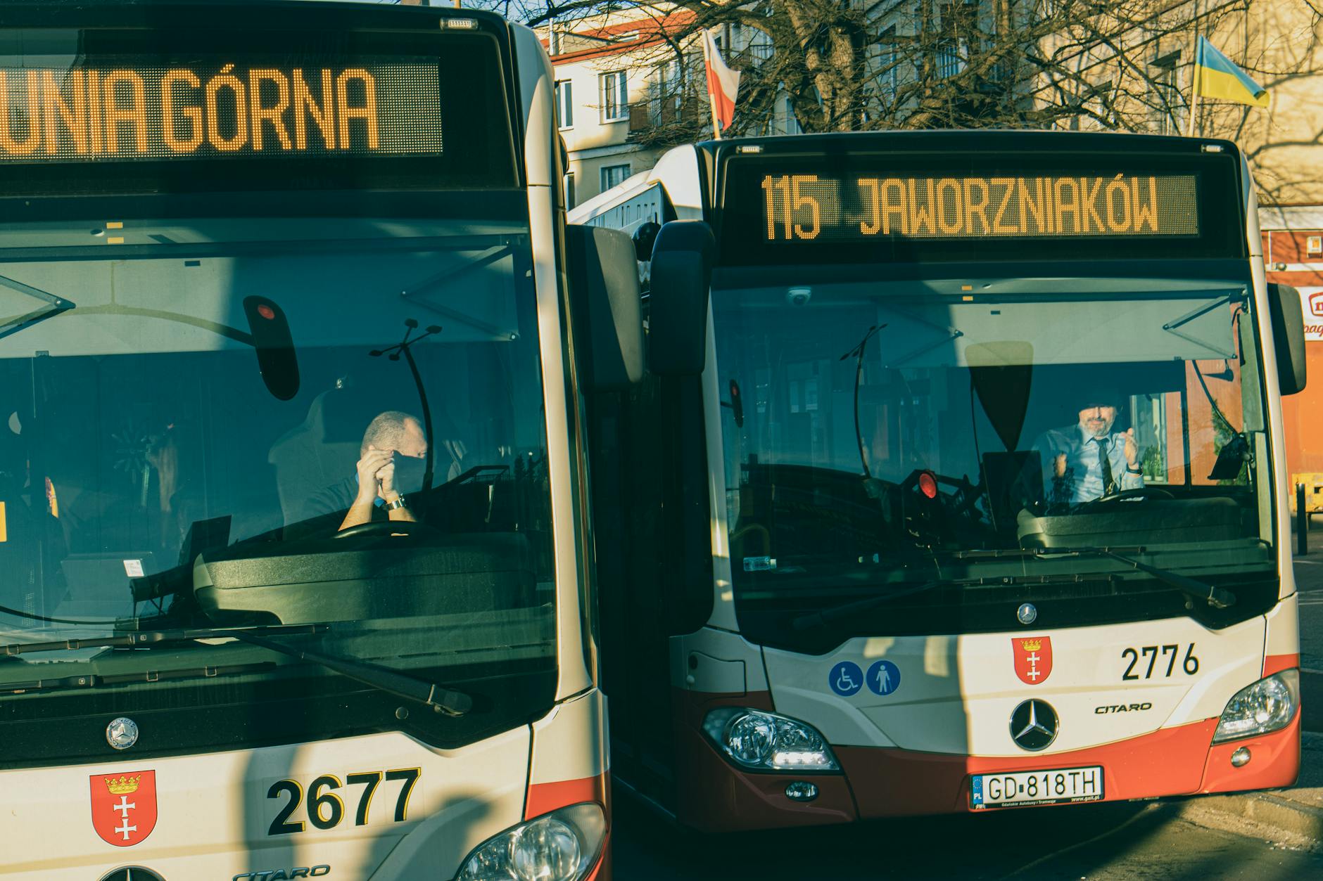 Radom: Kontrola autokaru i przetarg na transport – co to oznacza dla pasażerów?