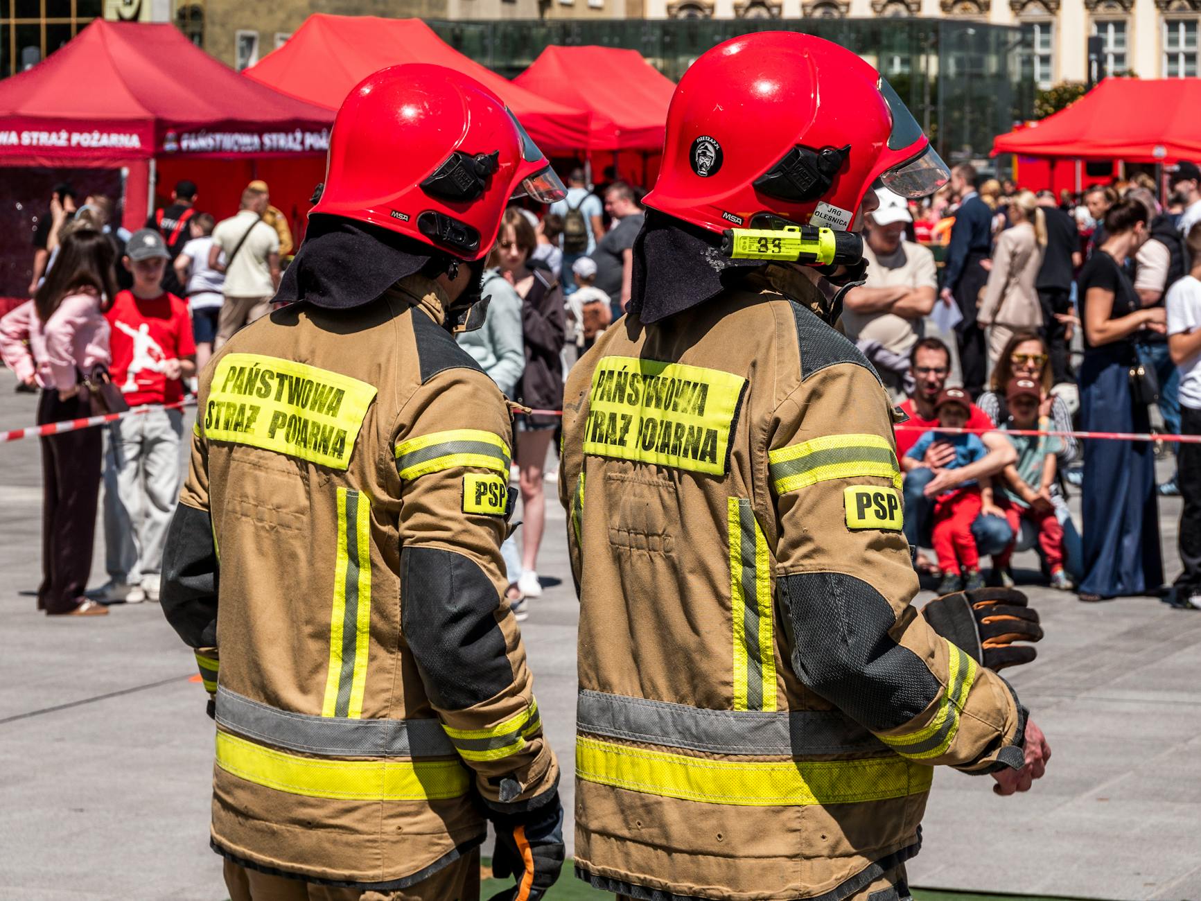 Uczestnicy na Targach Pracy w Radomiu, blisko 40 wystawców oferuje miejsca pracy.