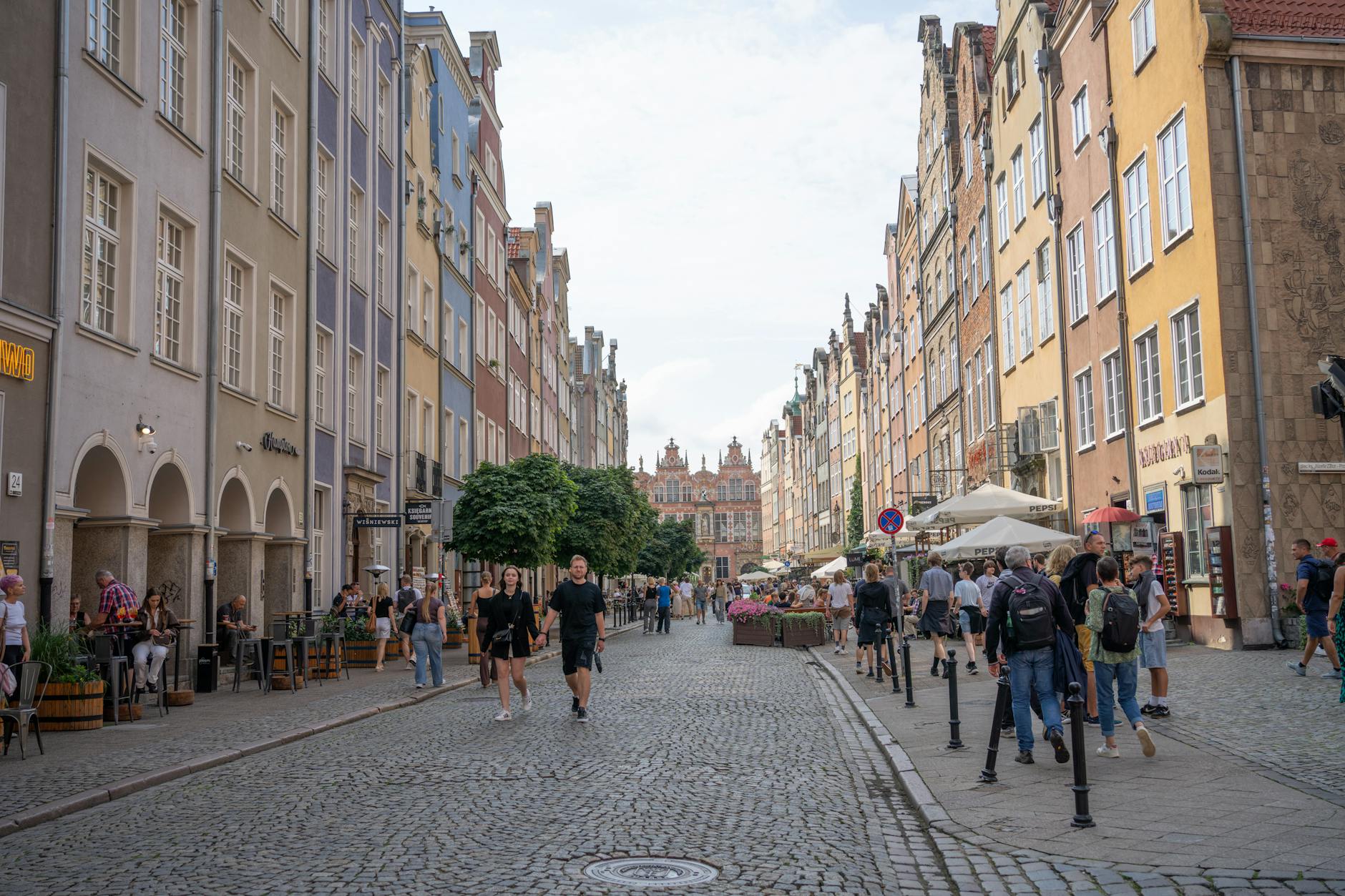Piłkarze Radomiaka Radom świętujący bramkę w meczu przeciwko Lechii Gdańsk